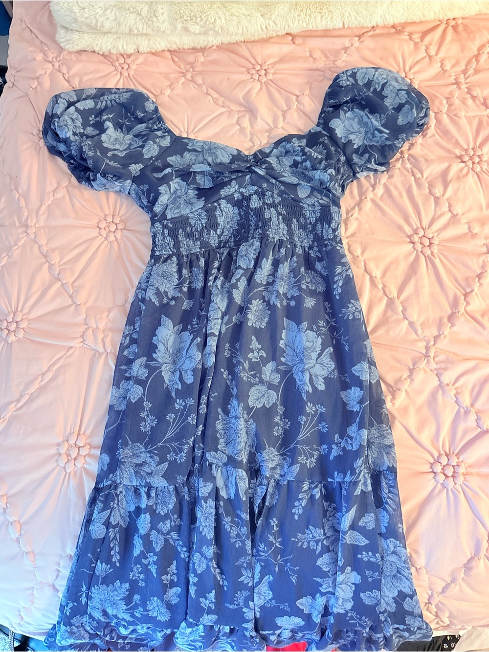 Trixxi Navy Blue Floral Puff-Sleeve Puffer Dress